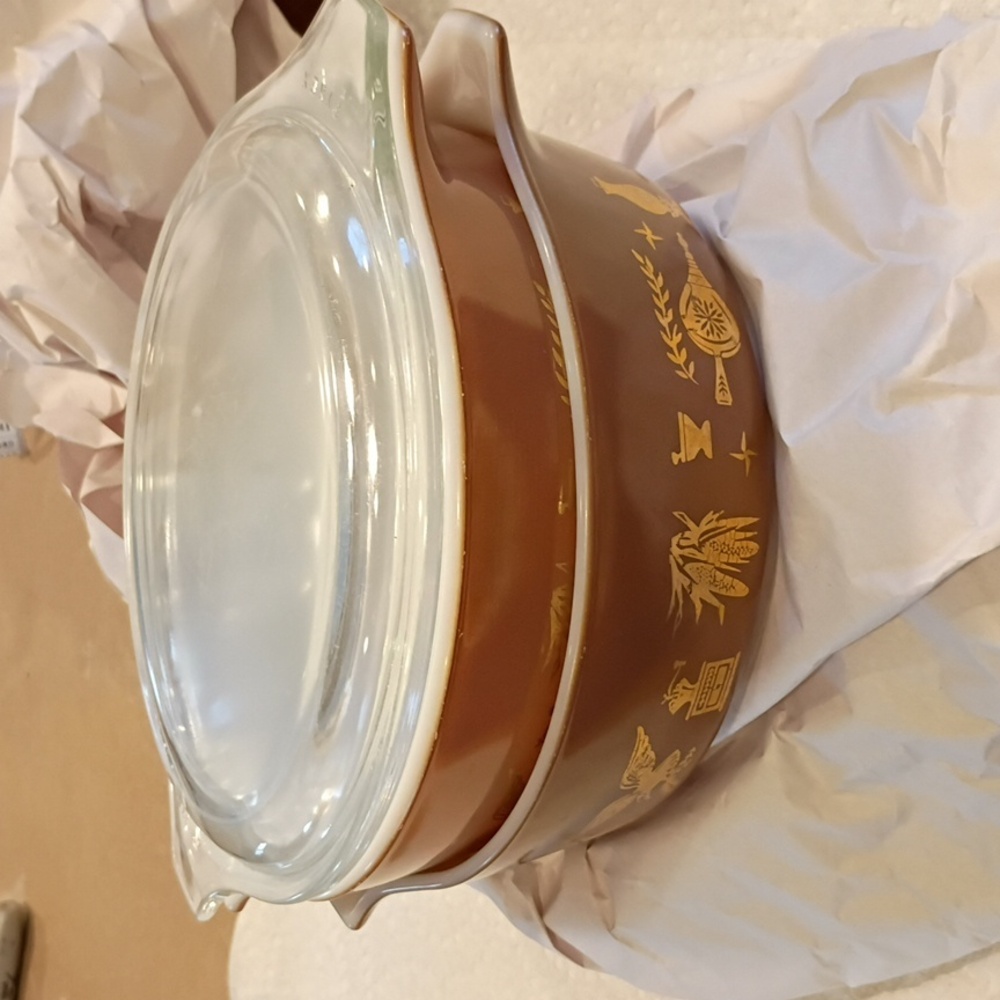 Vintage Early American Pyrex Brown and White 1 PT Dish Set Cottagecore